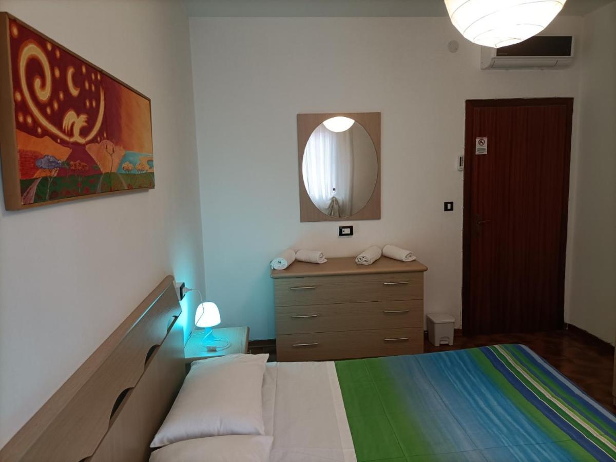 B&B Rosolina Bagian luar foto